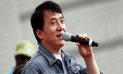 Jackie Chan'in film setinde yaşadığı kazalar