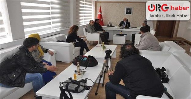 Bitlis Valisi Orhan Öztürk: "Kürdistan'ın Başkenti Diyarbakır'dır.."